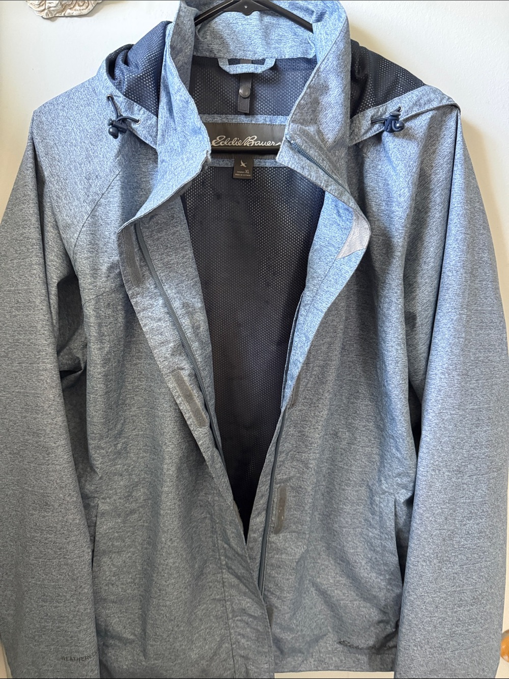 Eddie Bauer Hooded Raincoat in Heather Gray
